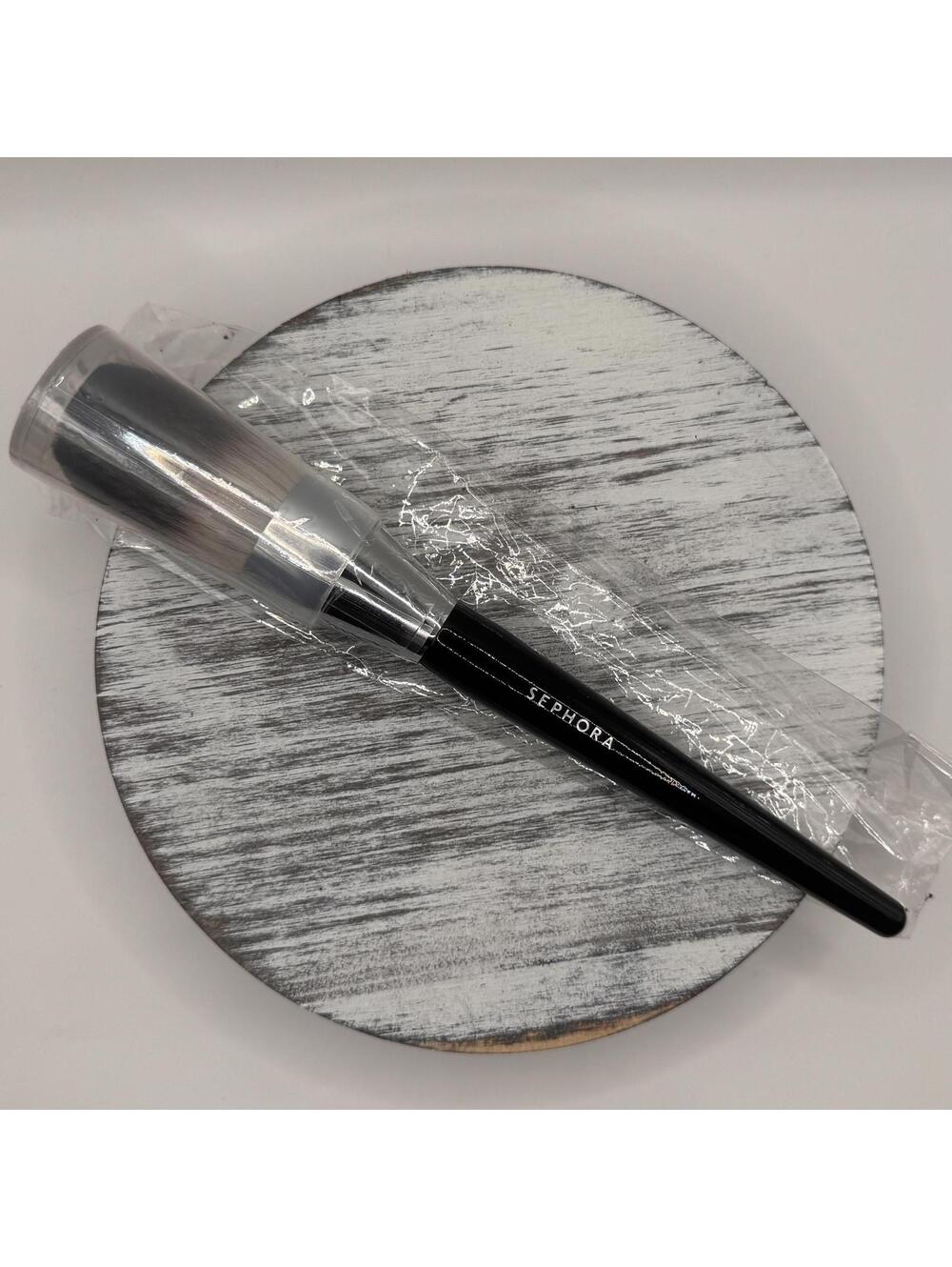 Sephora Collection PRO Featherweight Powder Brush # 91 BRAND NEW Sealed